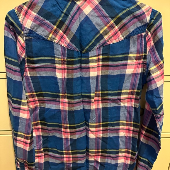 NWOT Hollister plaid shirt - Picture 2 of 5